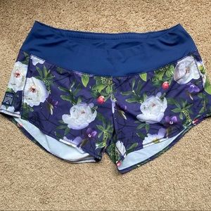 Oiselle Roga Short